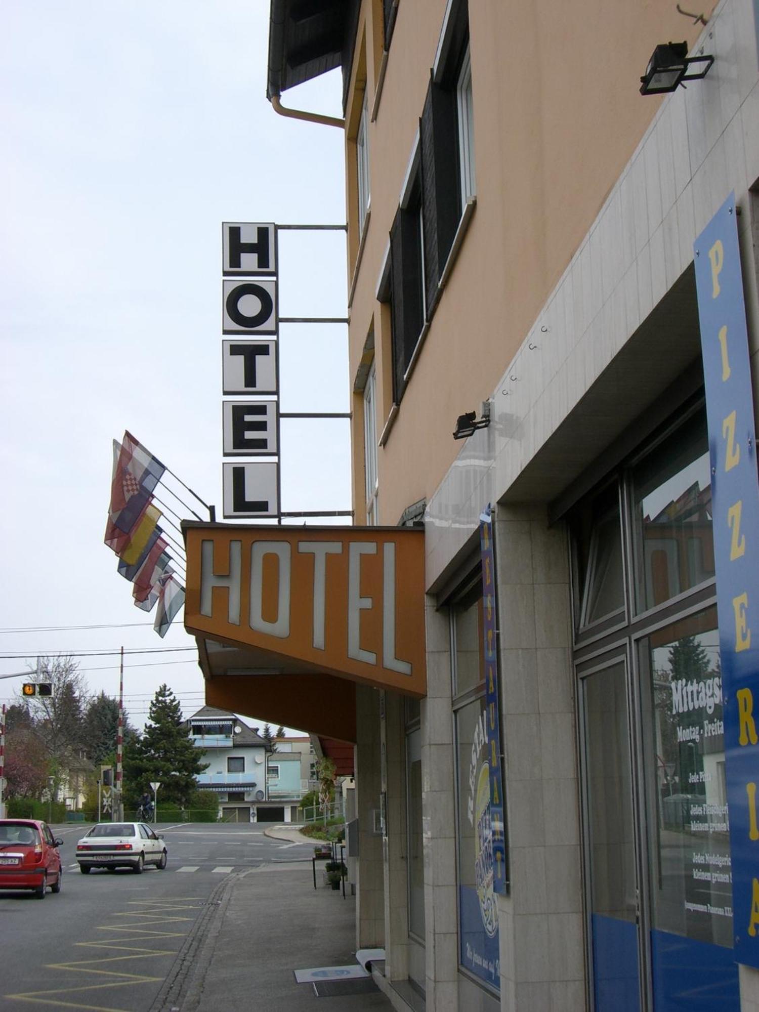 Alpen.Adria.Stadthotel Klagenfurt am Woerthersee Exterior foto